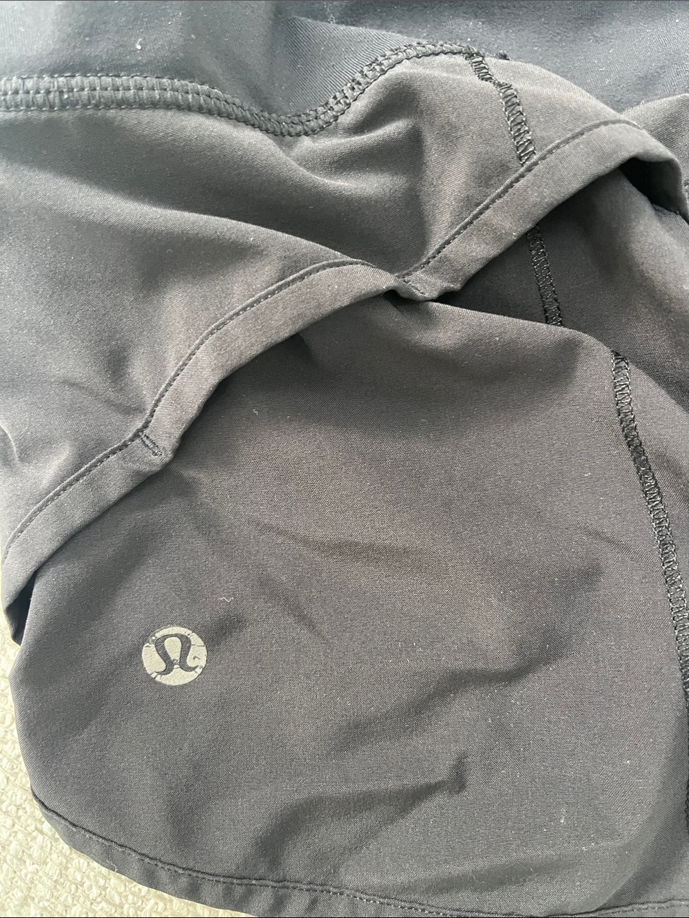 Lululemon Speed Up Shorts Black 6 - Picture 7 of 9